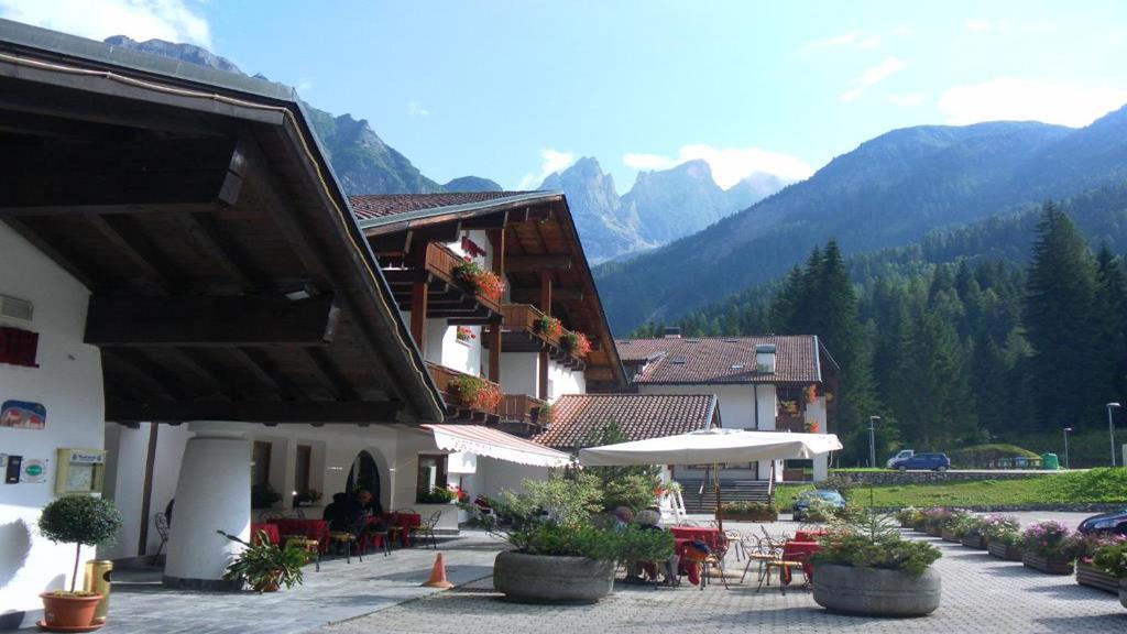 Hotel Molino Falcade Esterno foto
